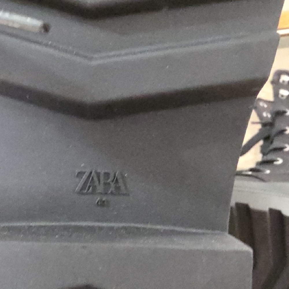 Zara Black Combat Boots with Zipper Detail - Picture 7 of 7